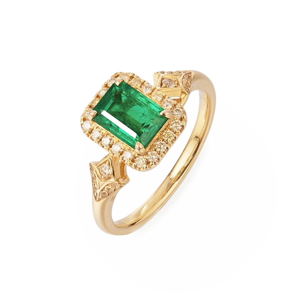 18K Yellow Gold 0.88CT Natural Emerald Shield Engagement Ring