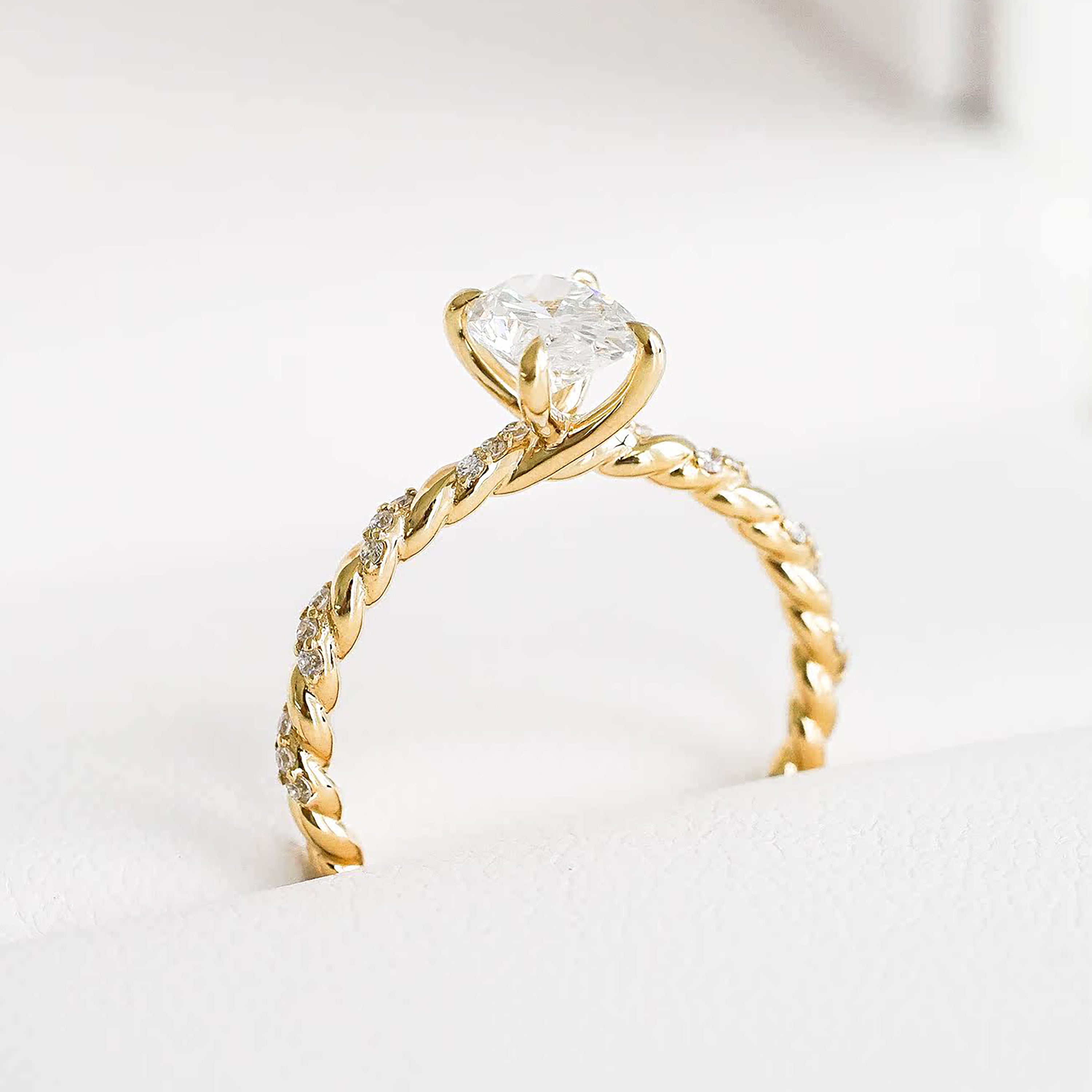 18K Yellow Gold 1CT Natural Oval Diamond Vine Engagement Ring