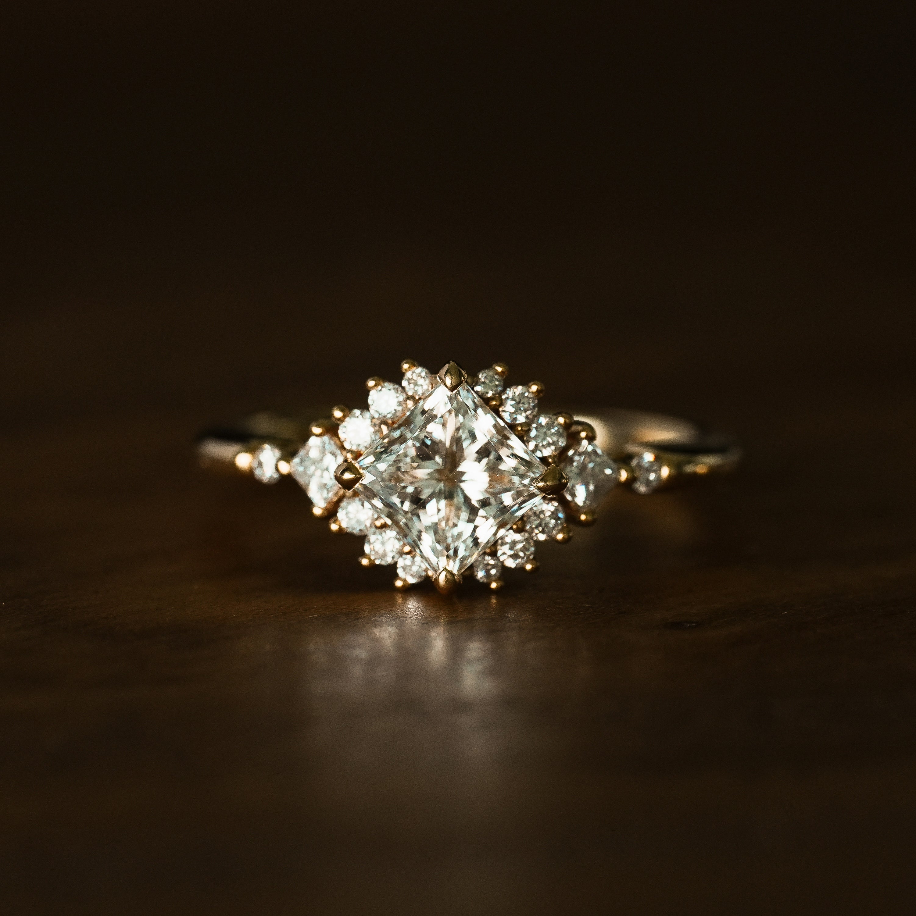 18K Yellow Gold 1.6CT Natural Princess Cut Diamond Star Halo Engagement Ring