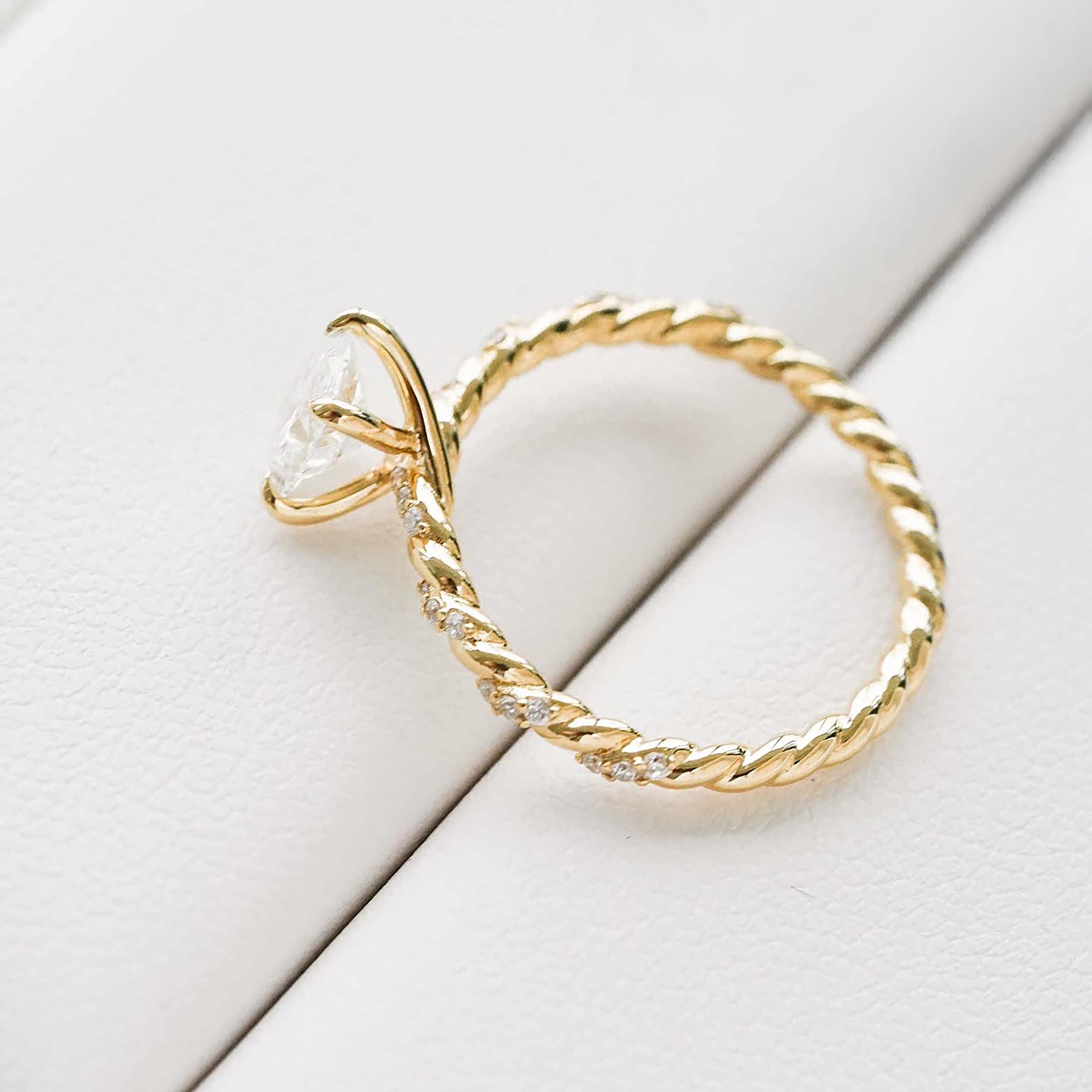 18K Yellow Gold 1CT Natural Oval Diamond Vine Engagement Ring